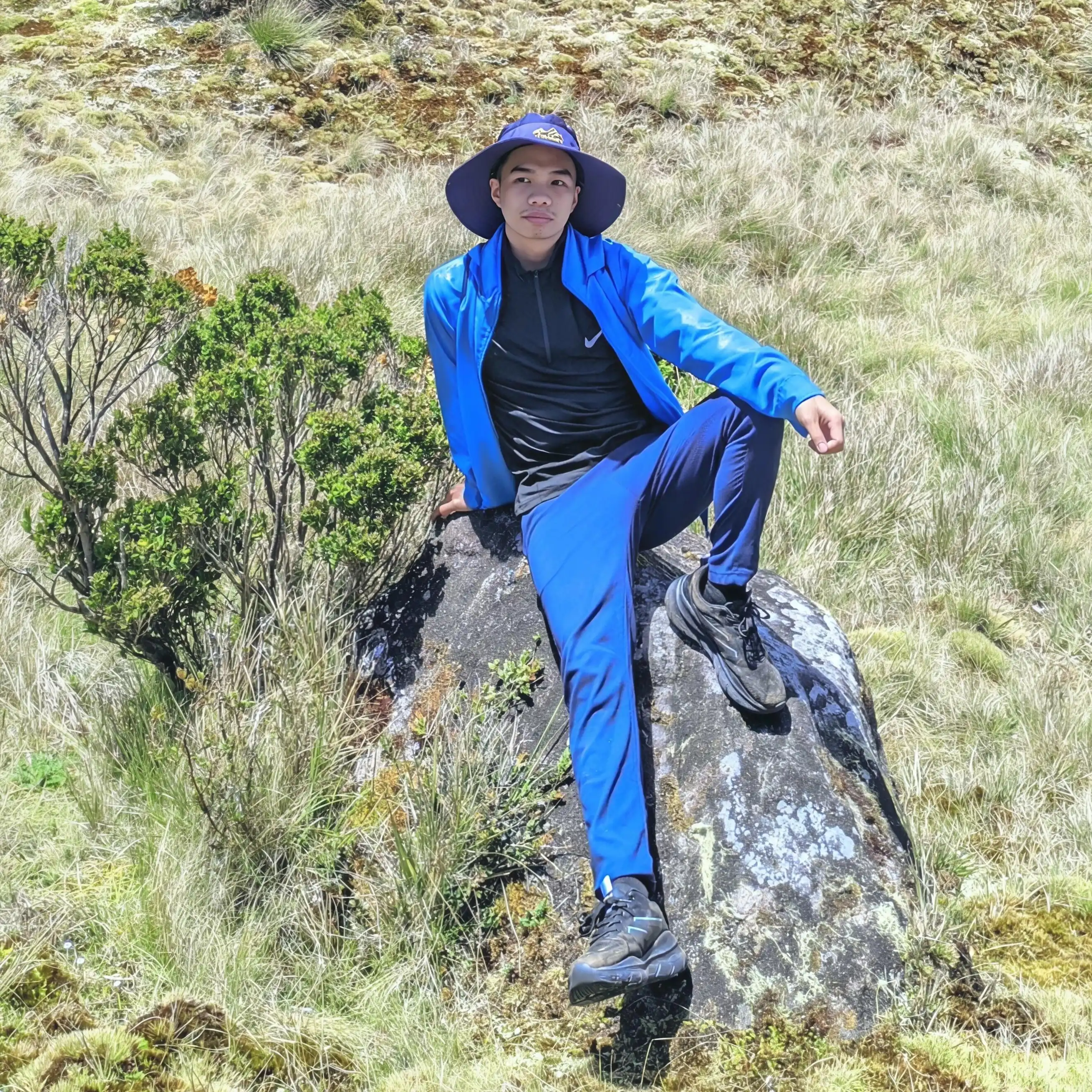 Gaday Peatland Christony Duyapat hiking at Gaday Peatland in Tinoc, Ifugao